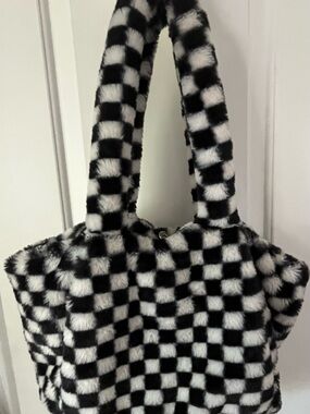 Checkerboard Faux Fur Tote Bag - Black & White